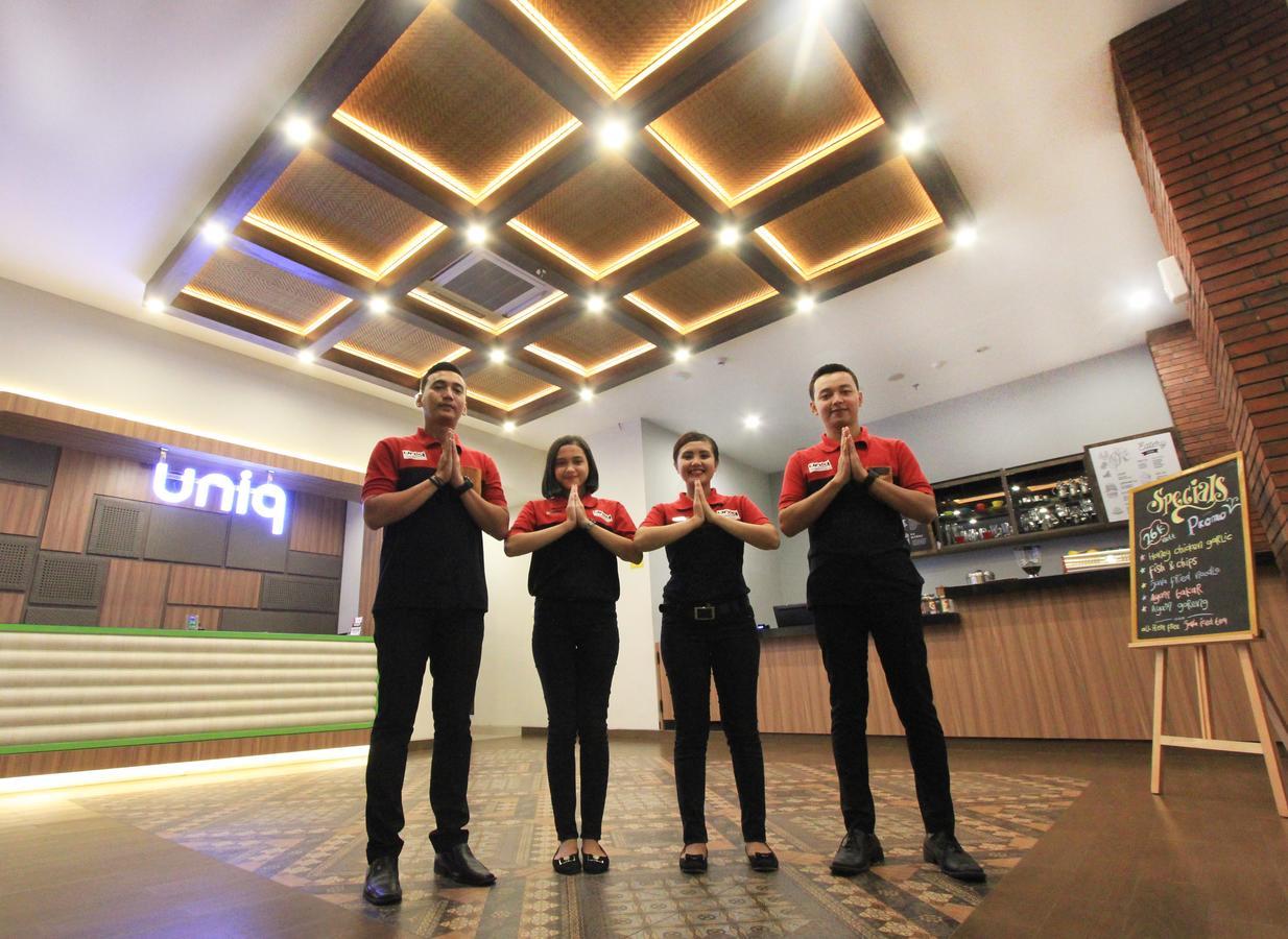 Uniq Hotel Джокьякарта Экстерьер фото